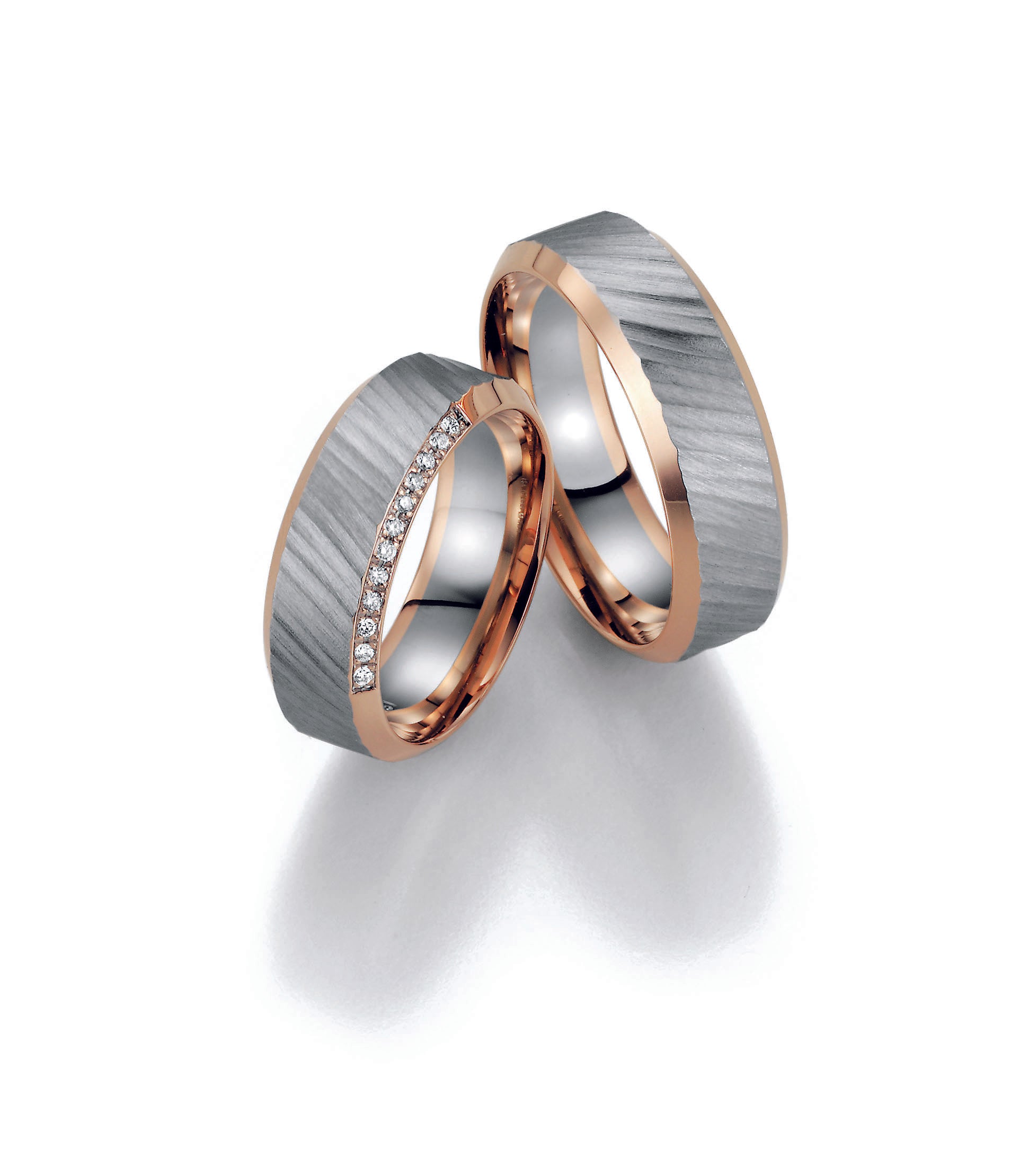 Bayer Trauringe Difference Exterior