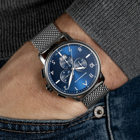 Cornavin Big Date Chronograph Blau Zifferblatt und Silbrig Gehäuse Uhren in Aarau bei Oberturm
